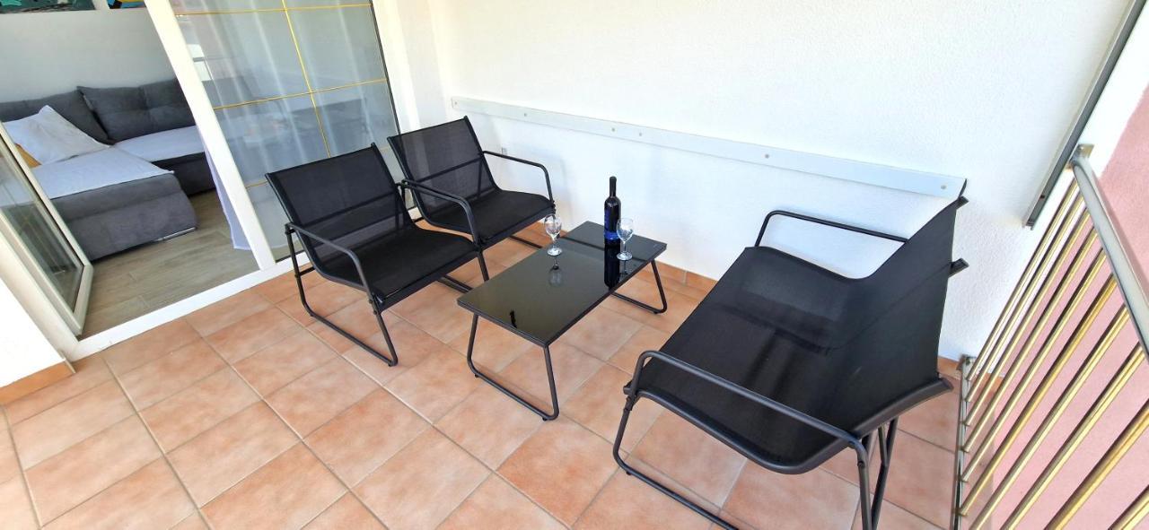 Apartment Lana Krk Town Eksteriør bilde